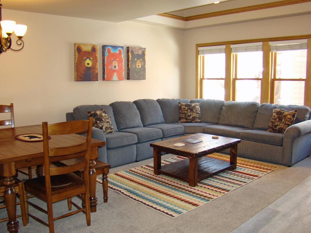 דורנגו The Ferringway Resort Condominiums מראה חיצוני תמונה