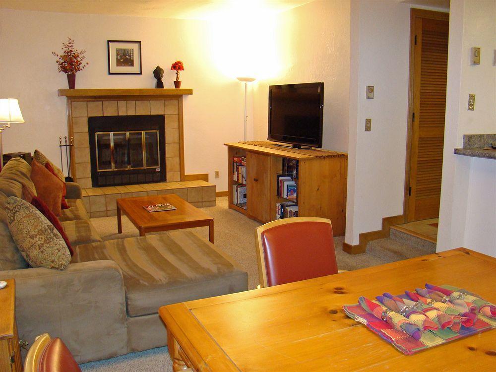 דורנגו The Ferringway Resort Condominiums מראה חיצוני תמונה