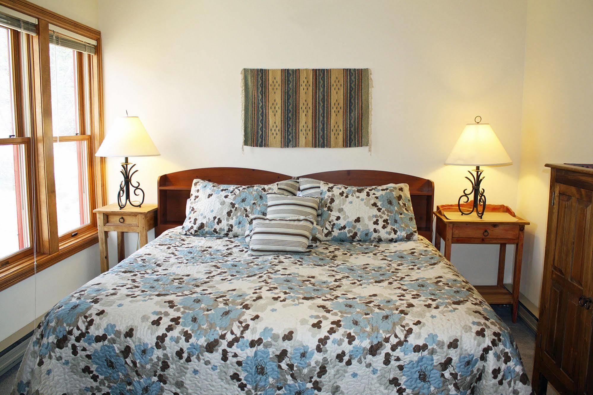 דורנגו The Ferringway Resort Condominiums מראה חיצוני תמונה